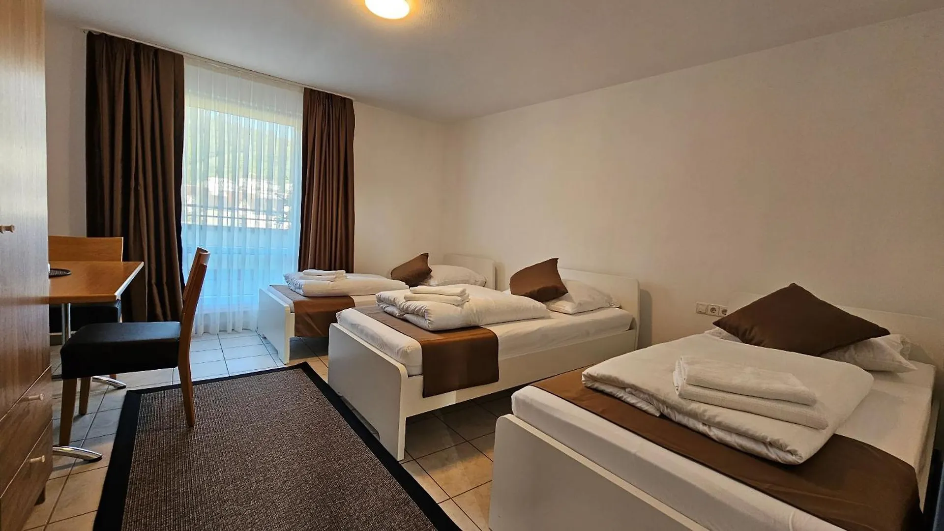 Elha Hotel Stuttgart 3*,  Alemania